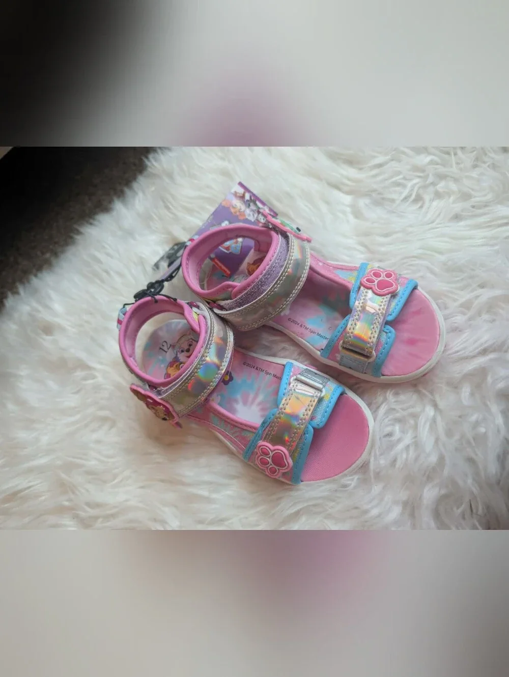 Nwt Disney Girls' Pink Holographic Paw-Print Sandals